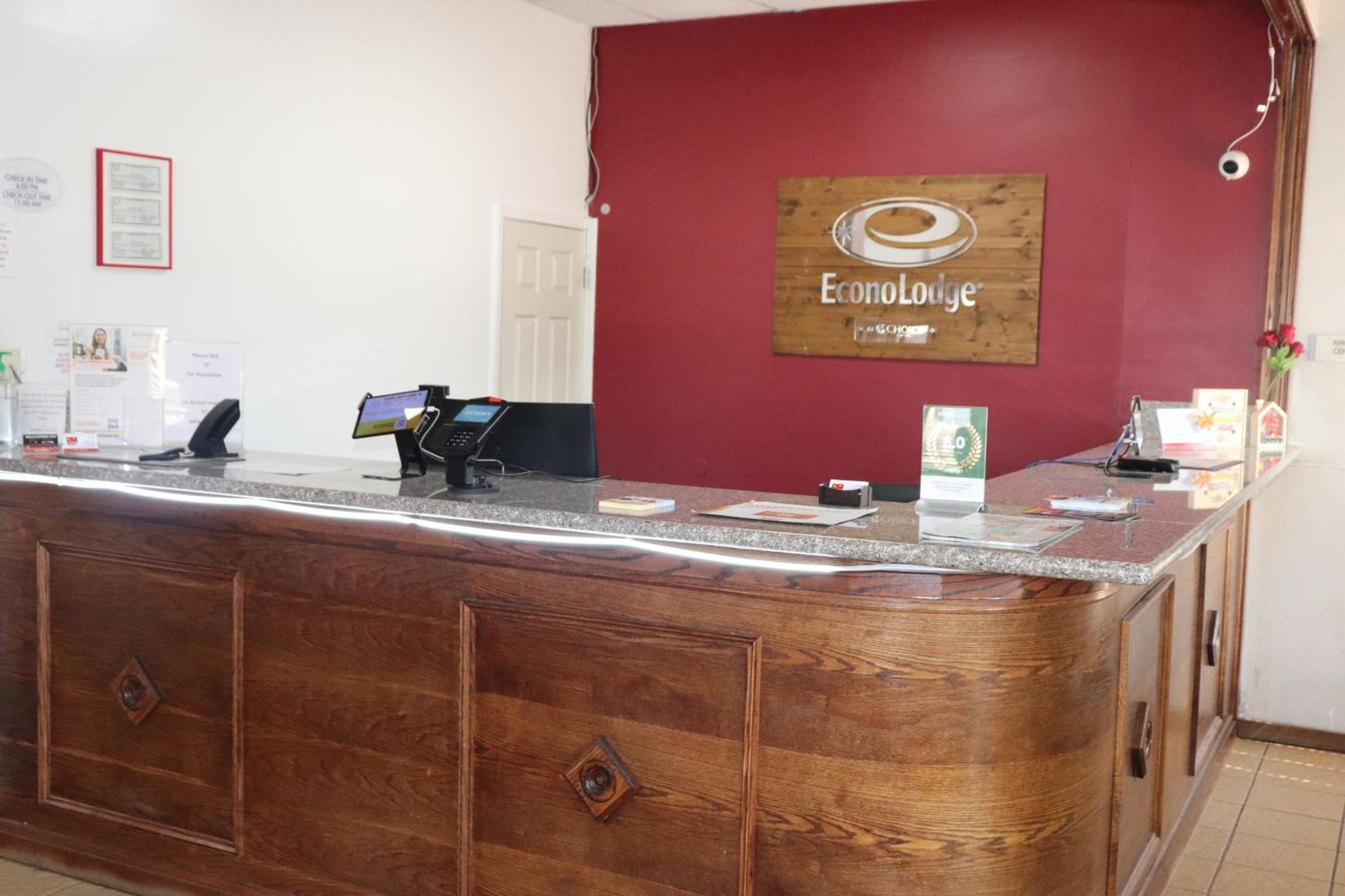 Econo Lodge Inn & Suites Вісконсин Деллс Екстер'єр фото