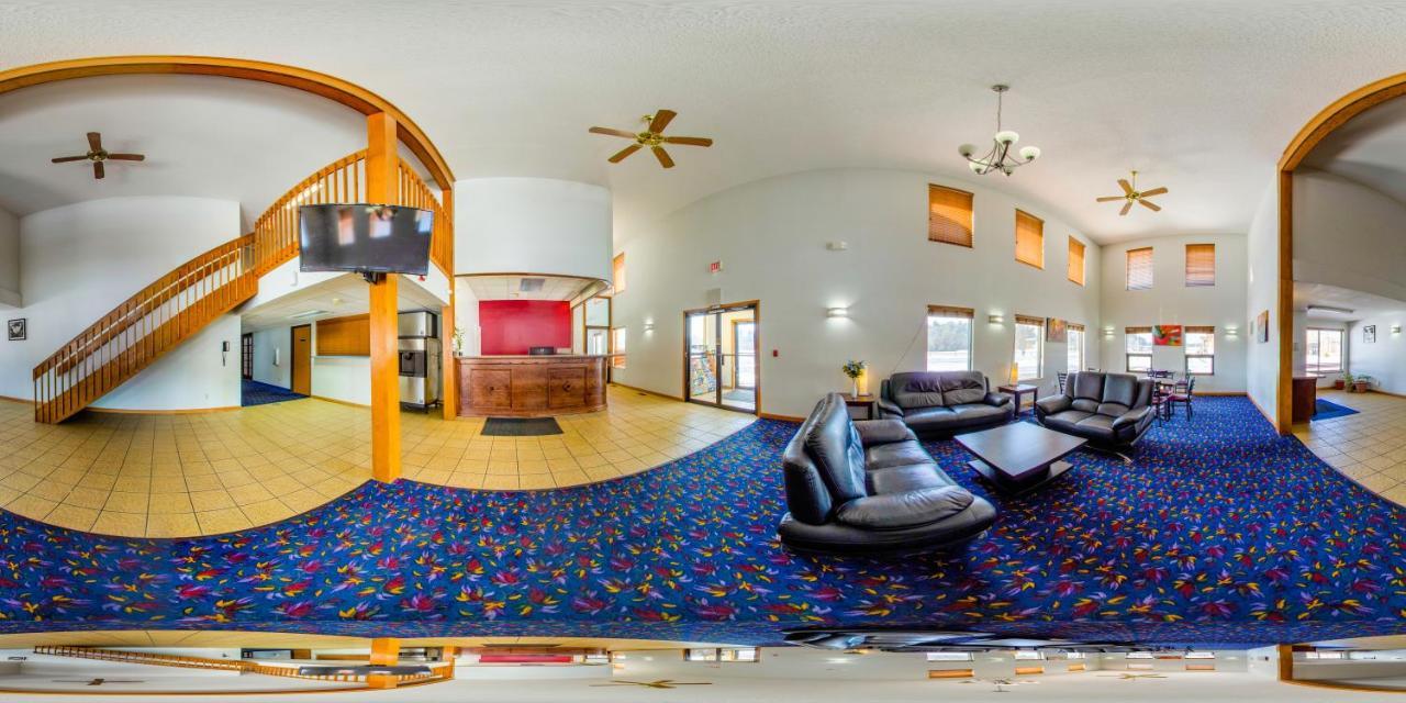 Econo Lodge Inn & Suites Вісконсин Деллс Екстер'єр фото